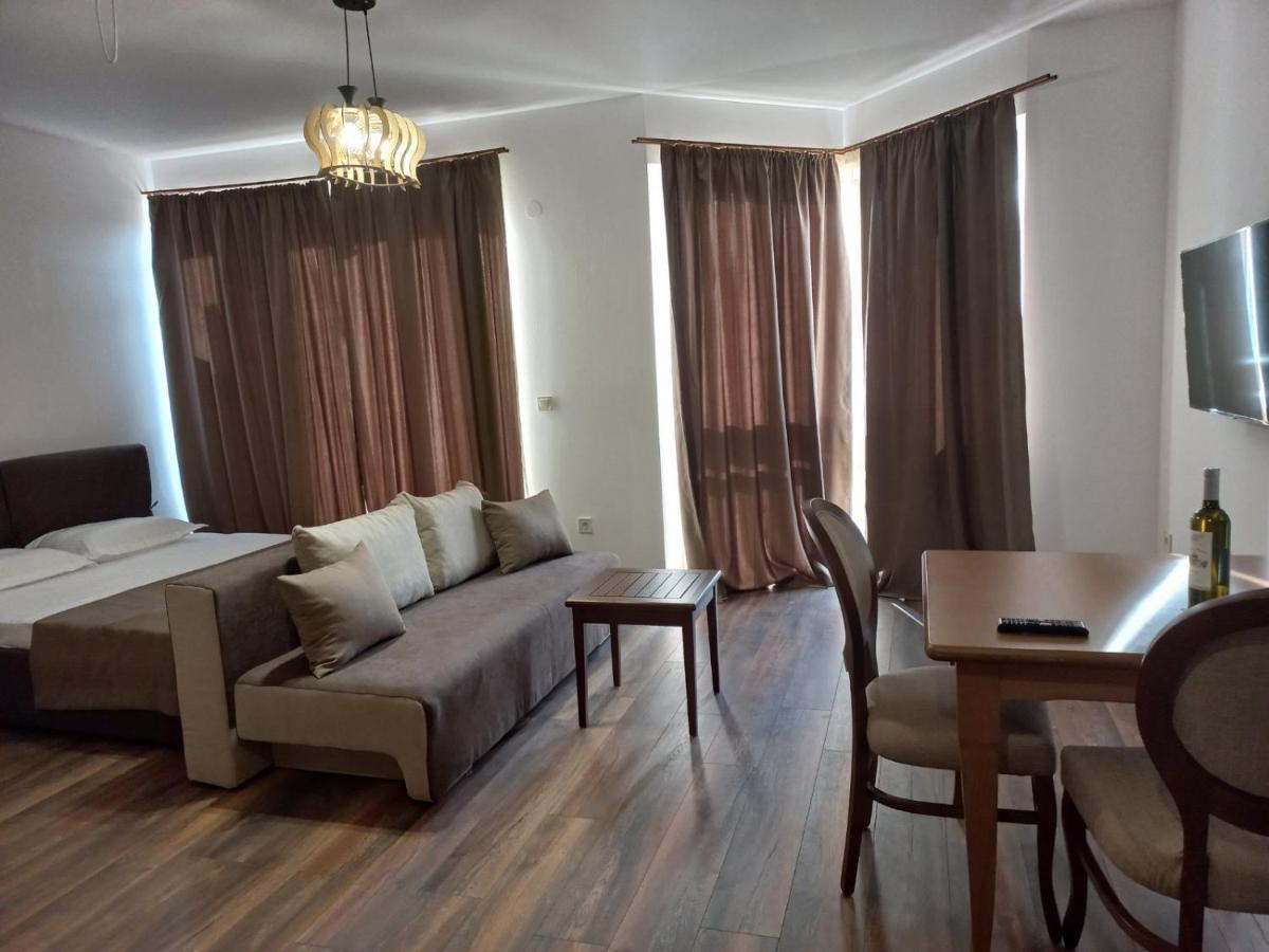 Pirin Golf Hotel Private Studios - Sani, Bansko Razlog Extérieur photo