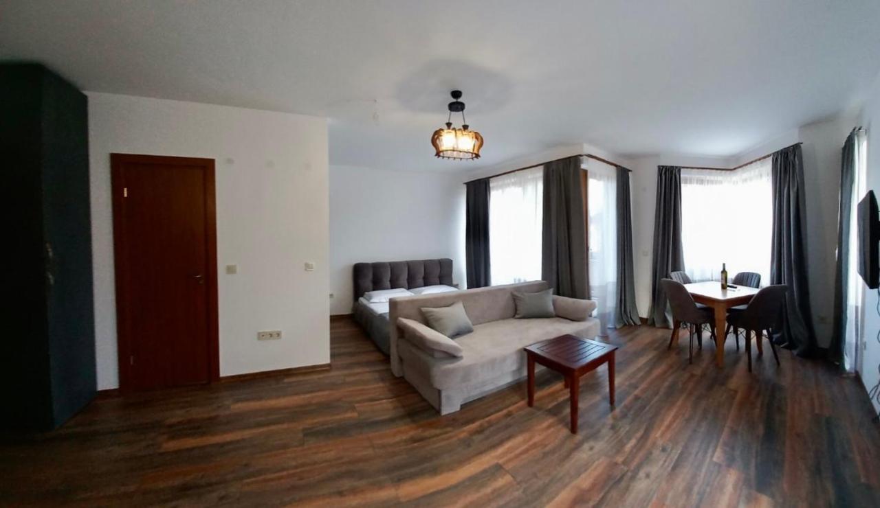 Pirin Golf Hotel Private Studios - Sani, Bansko Razlog Extérieur photo