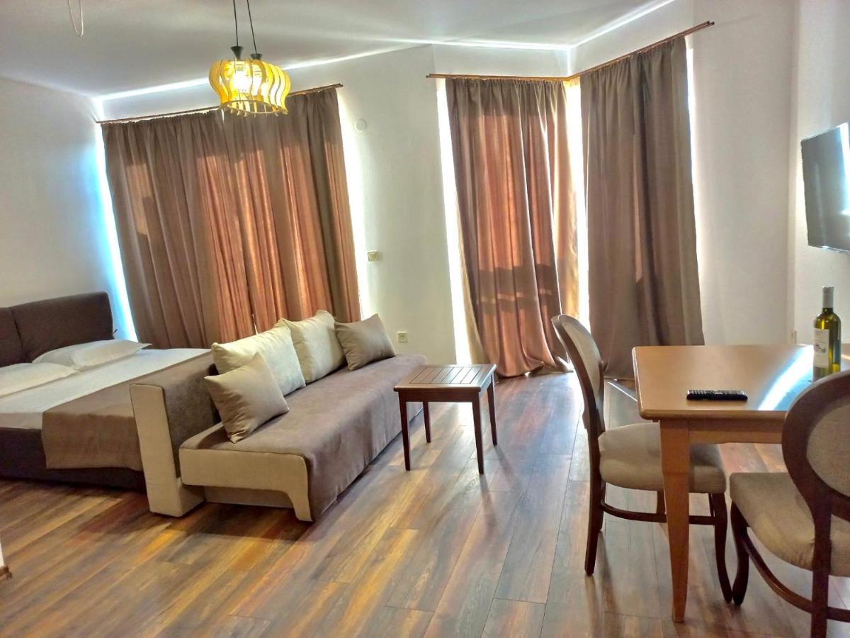 Pirin Golf Hotel Private Studios - Sani, Bansko Razlog Extérieur photo